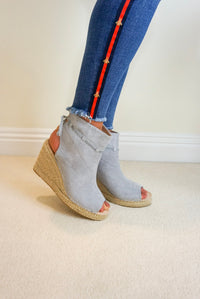 Styled Clothing Grey Suedette Wedges slip on