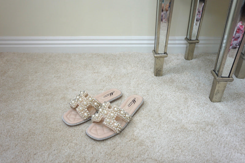 Beige Pink Pearl Embellished Sandals Slides Hermes style