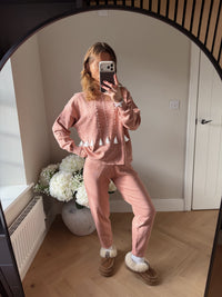 Fine knit pink loungeset with matching leggings and jumper.